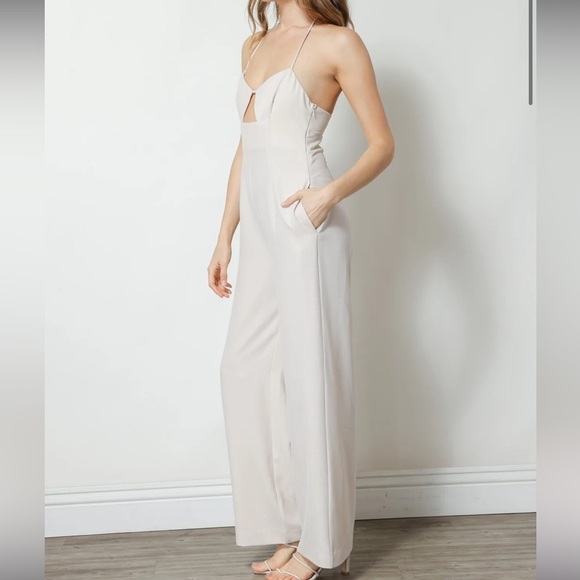 Line & Dot Leslie Jumpsuit Ecru - Picture 3 of 9